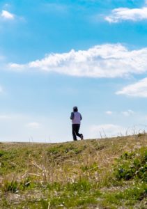 ランニングのメリットは？ Udemyでの音声学習、ポケモンGOでの卵孵化など、マルチタスクが可能です