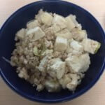 糖質制限に最適で簡単なひき肉豆腐の煮込みすき焼き風レシピ