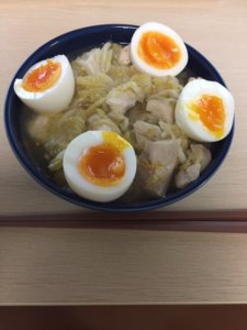 炊飯器で超簡単な鶏ガラ柚子胡椒チキンのレシピ公開
