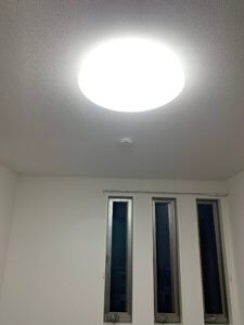 LED シーリングライトのおすすめは？取り付けは簡単なの？