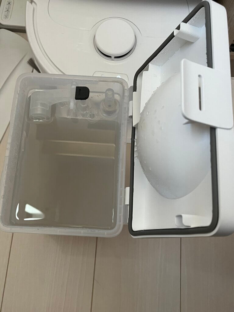 Roborock Qrevo L 汚水タンク